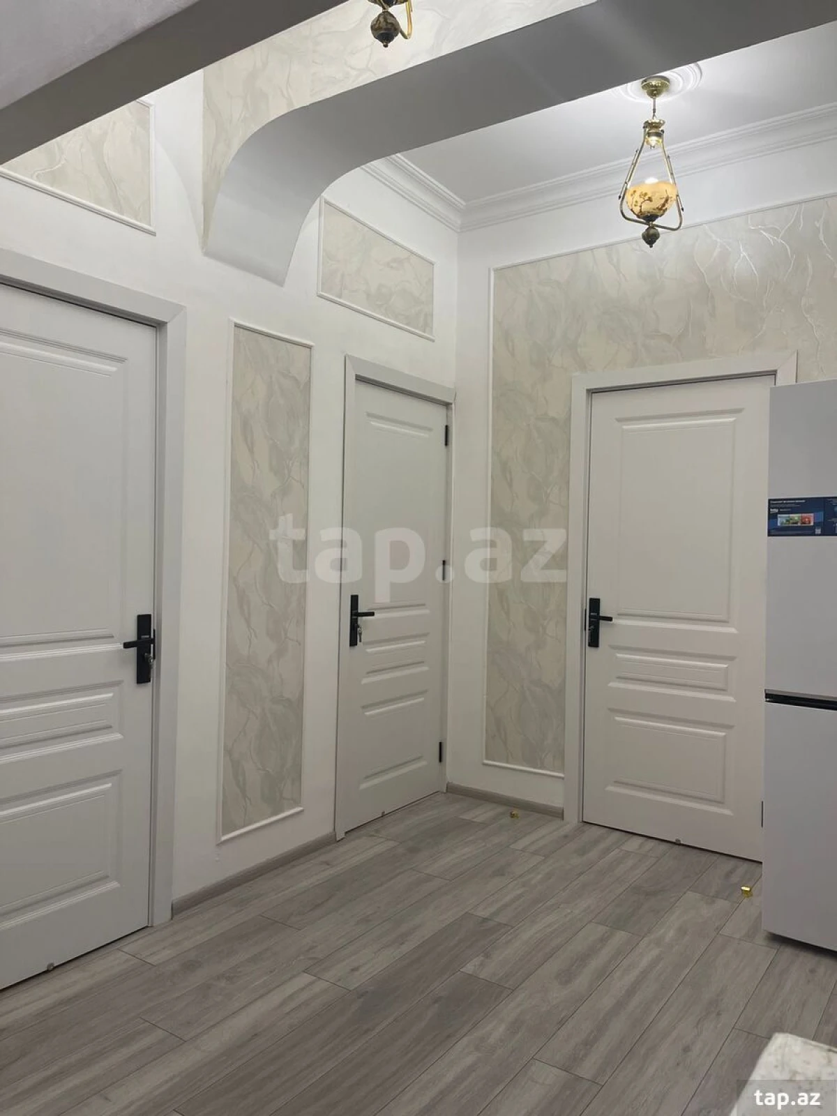 Kirayə verilir 2 otaqlı yeni tikili 78 m²