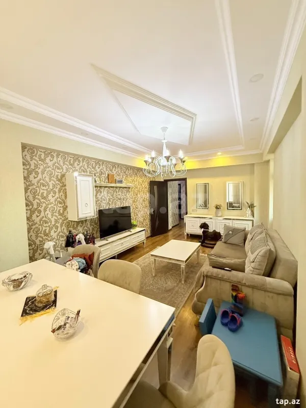 Satılır 3 otaqlı yeni tikili 78 m²