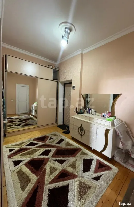 Satılır 2 otaqlı yeni tikili 55 m²