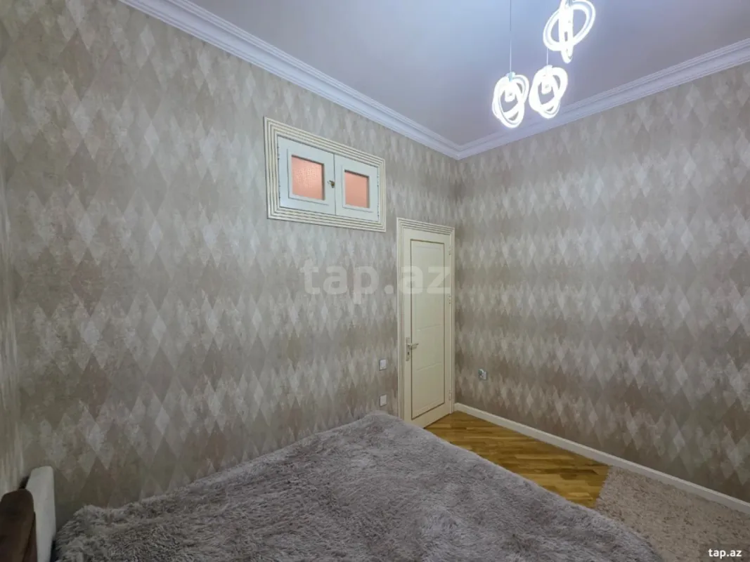 Satılır 3 otaqlı yeni tikili 73 m²