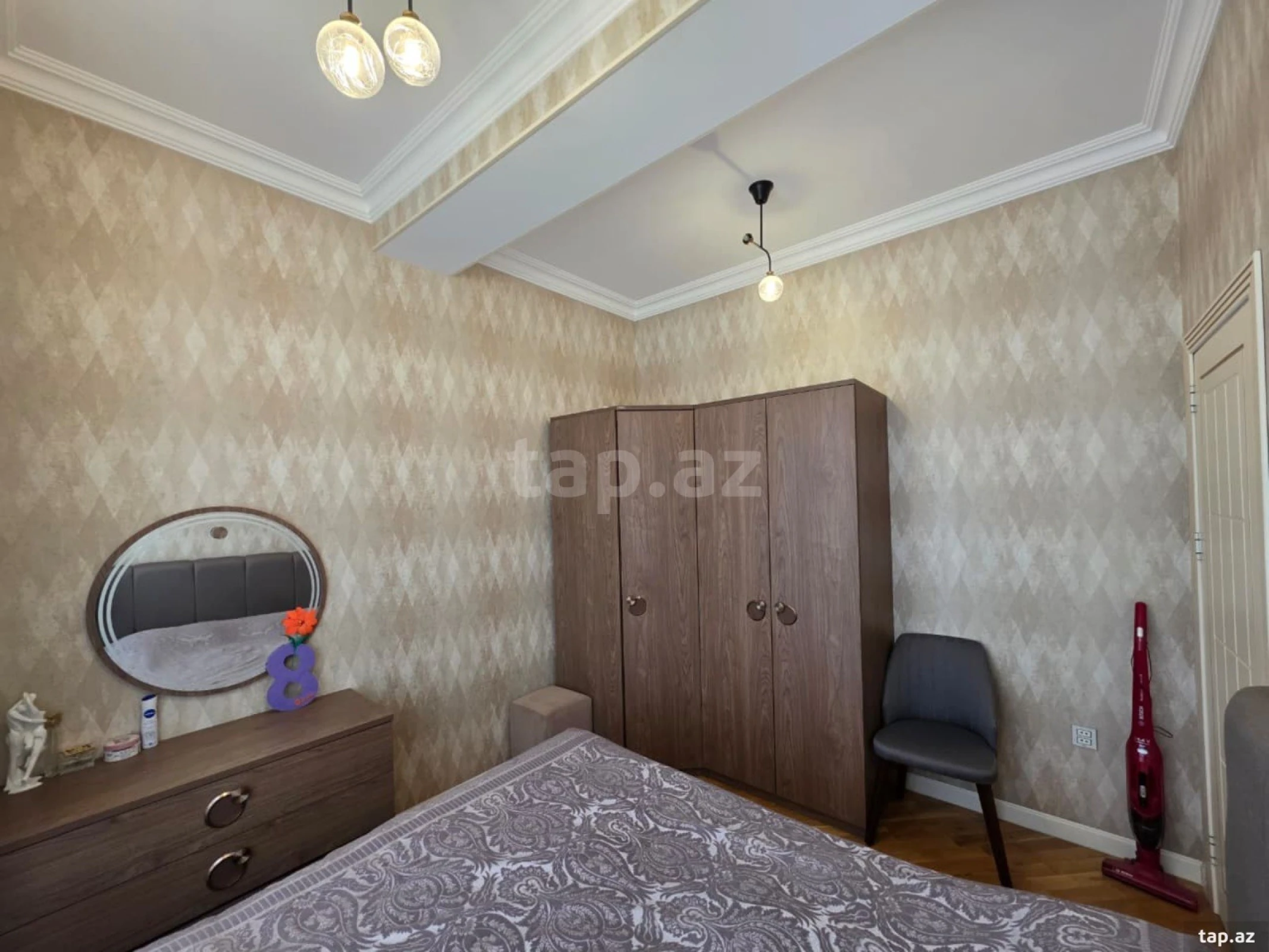 Satılır 3 otaqlı yeni tikili 73 m²