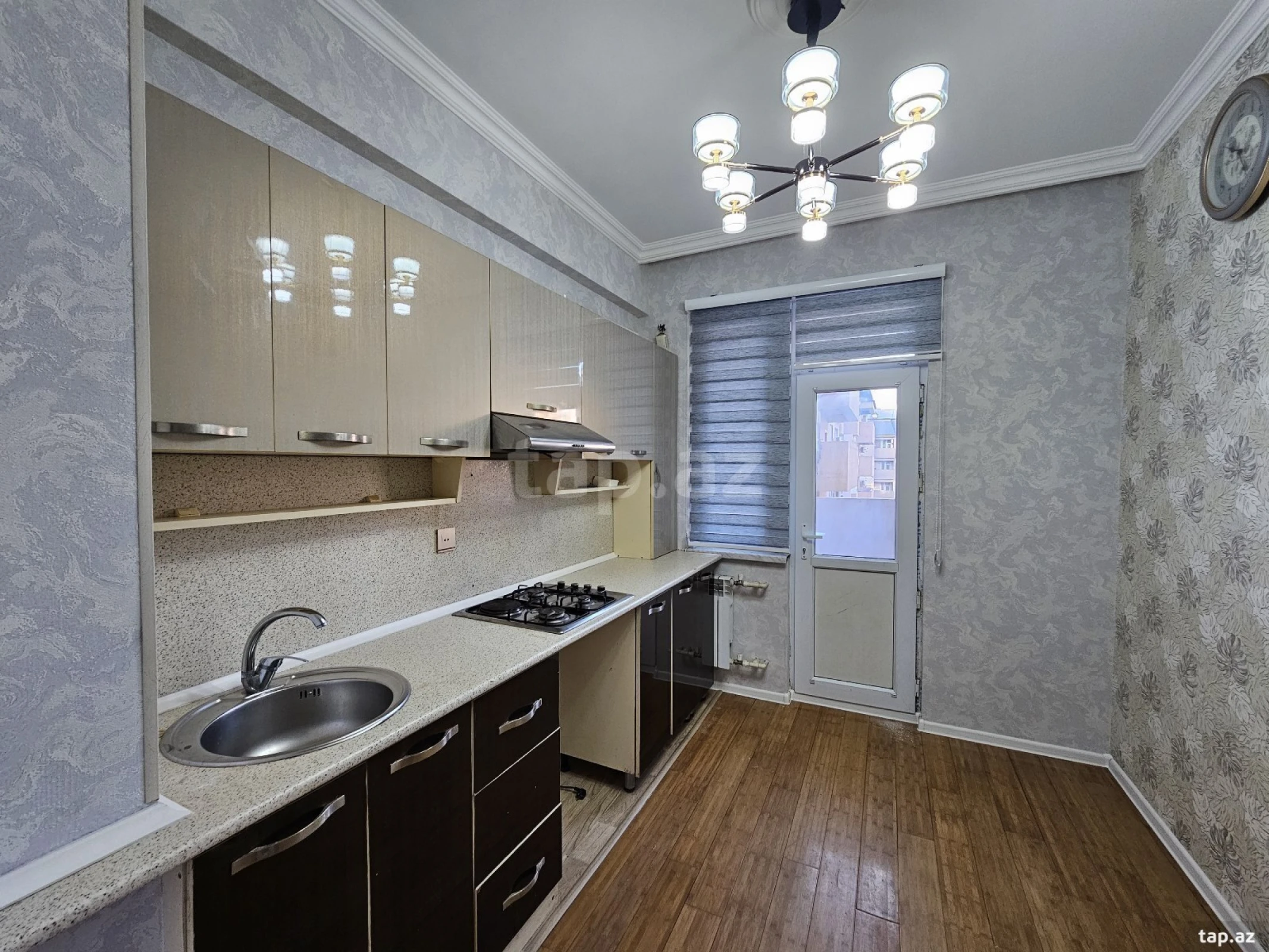 Satılır 2 otaqlı yeni tikili 45 m²