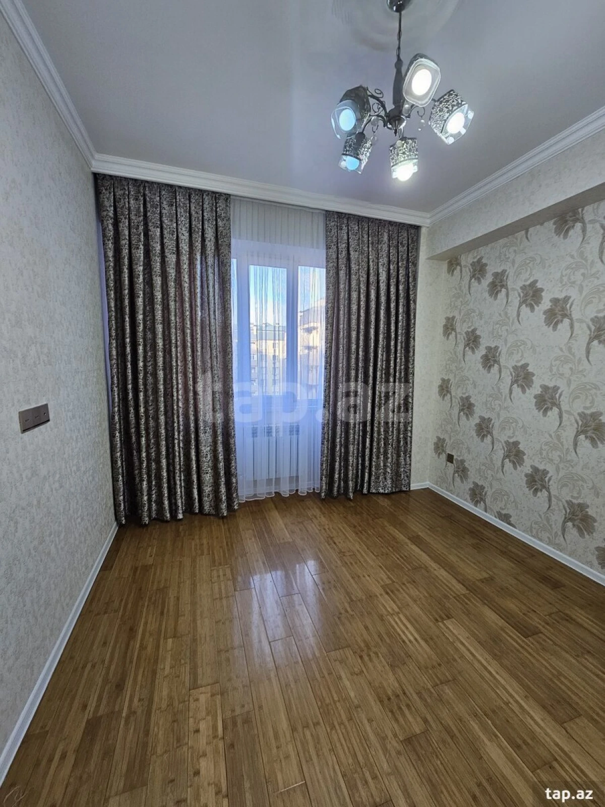 Satılır 2 otaqlı yeni tikili 45 m²