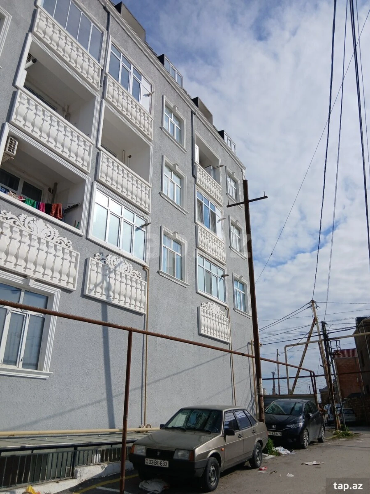 Satılır 3 otaqlı yeni tikili 62 m²