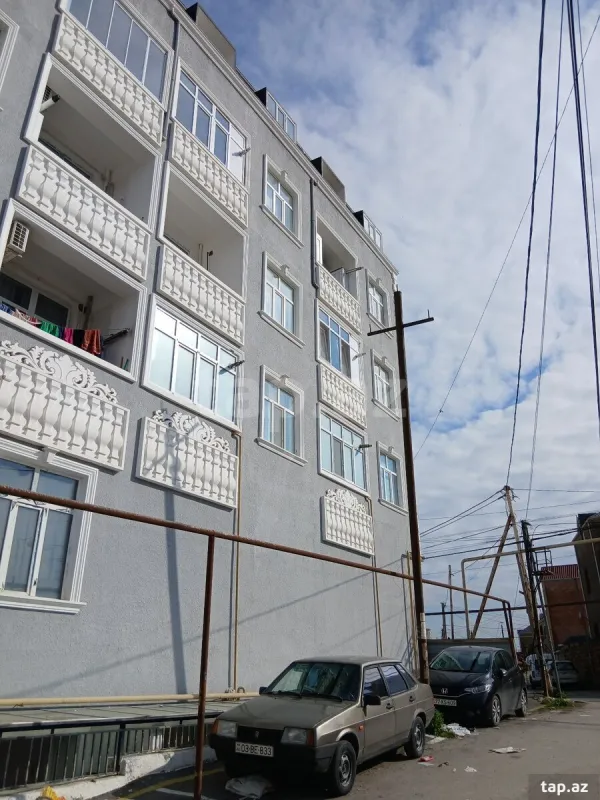 Satılır 3 otaqlı yeni tikili 62 m²