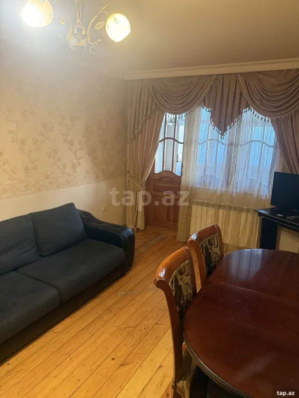 Kirayə verilir 2 otaqlı mənzil 50 m²