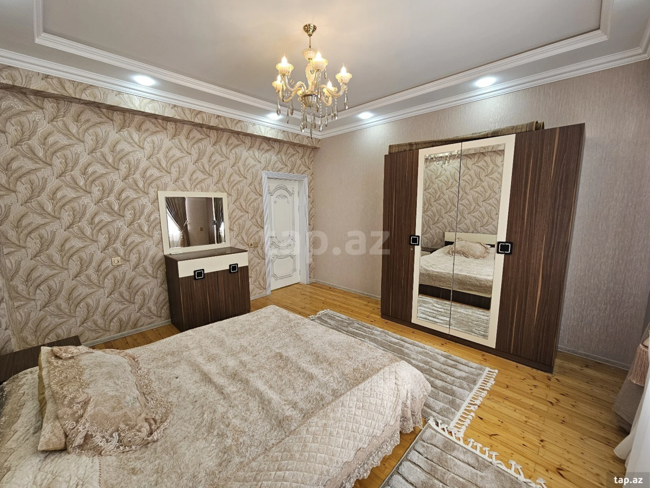 Satılır 2 otaqlı yeni tikili 90 m²