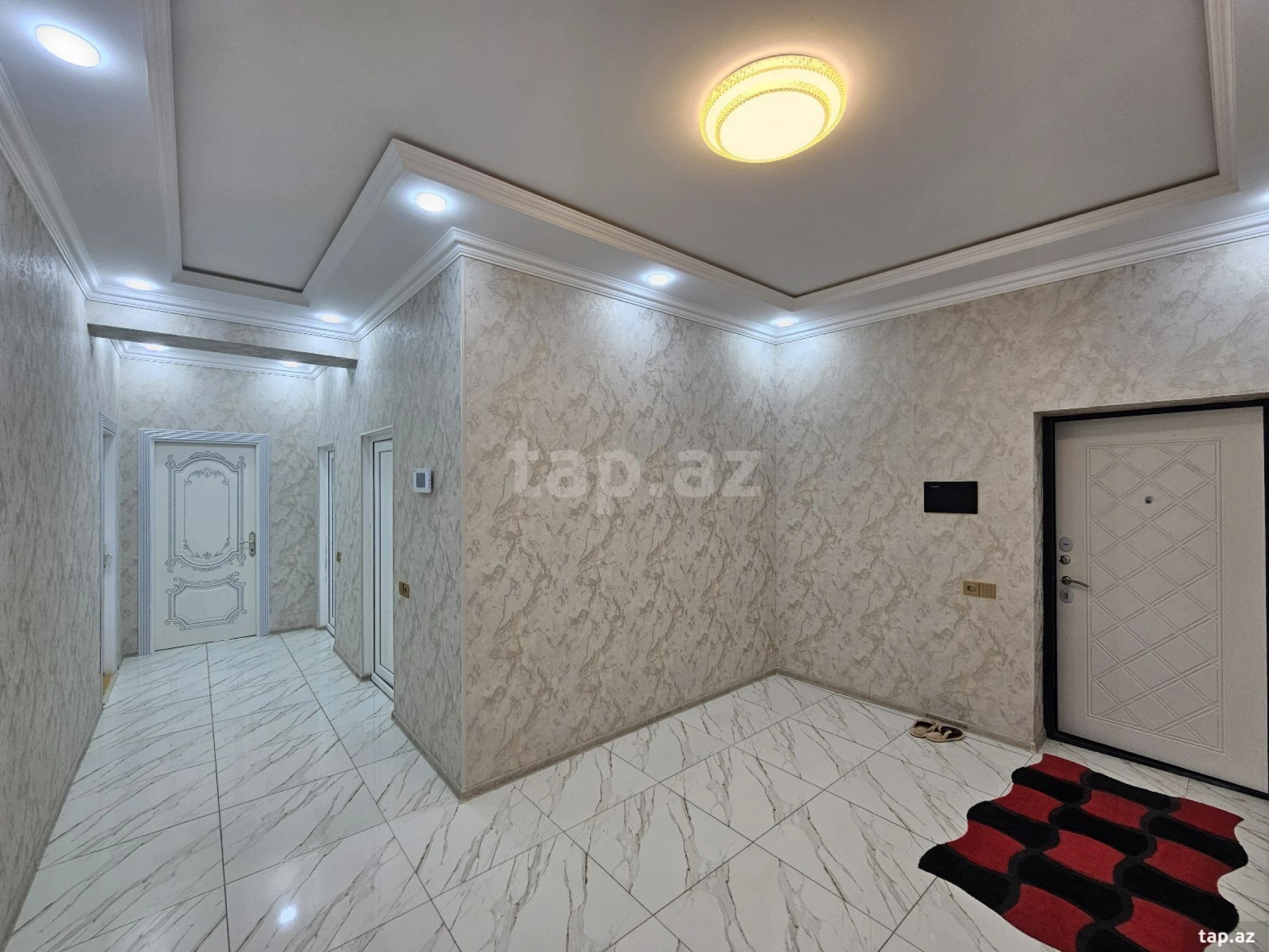 Satılır 2 otaqlı yeni tikili 90 m²