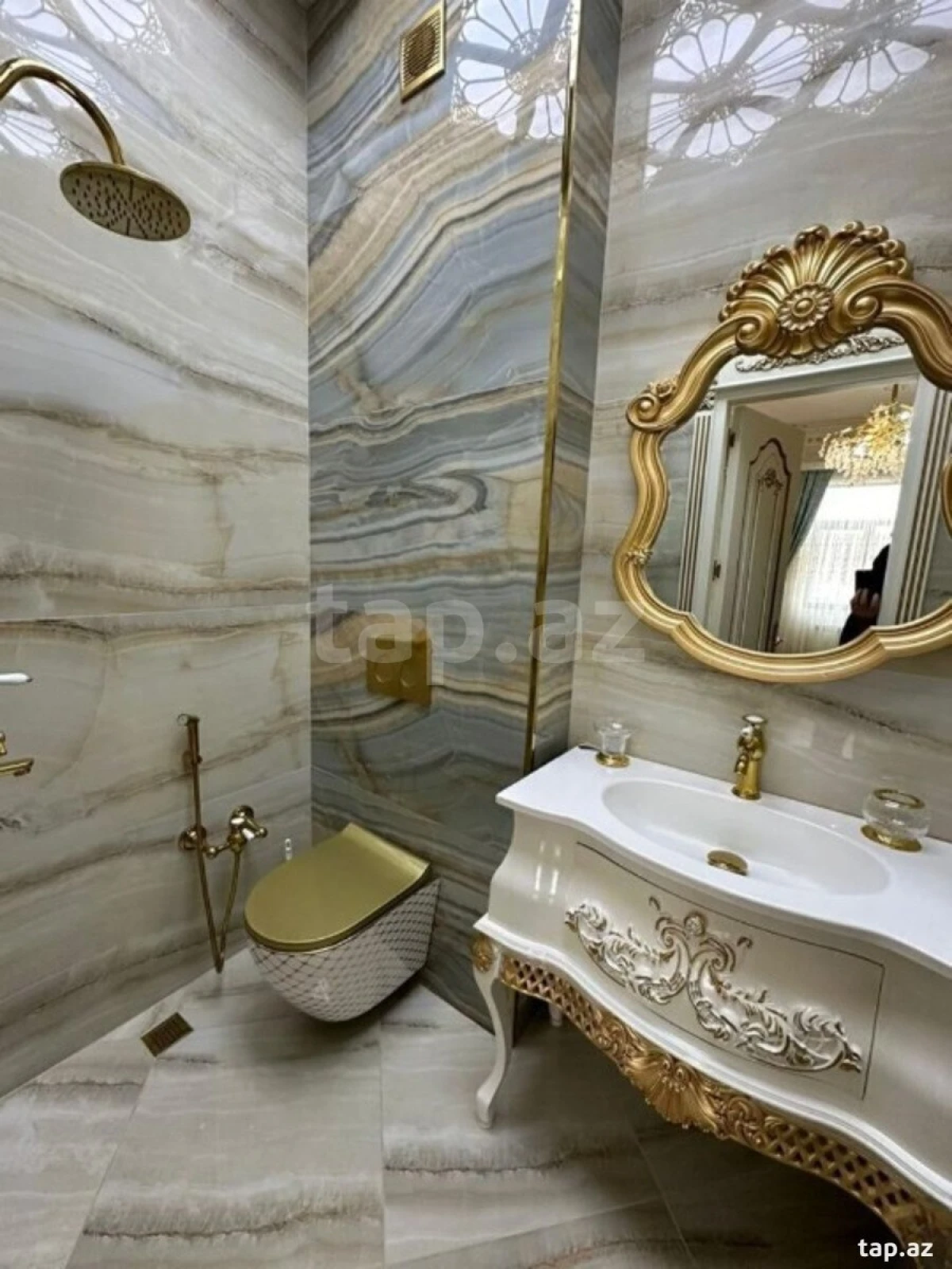 Satılır 4 otaqlı yeni tikili 172 m²