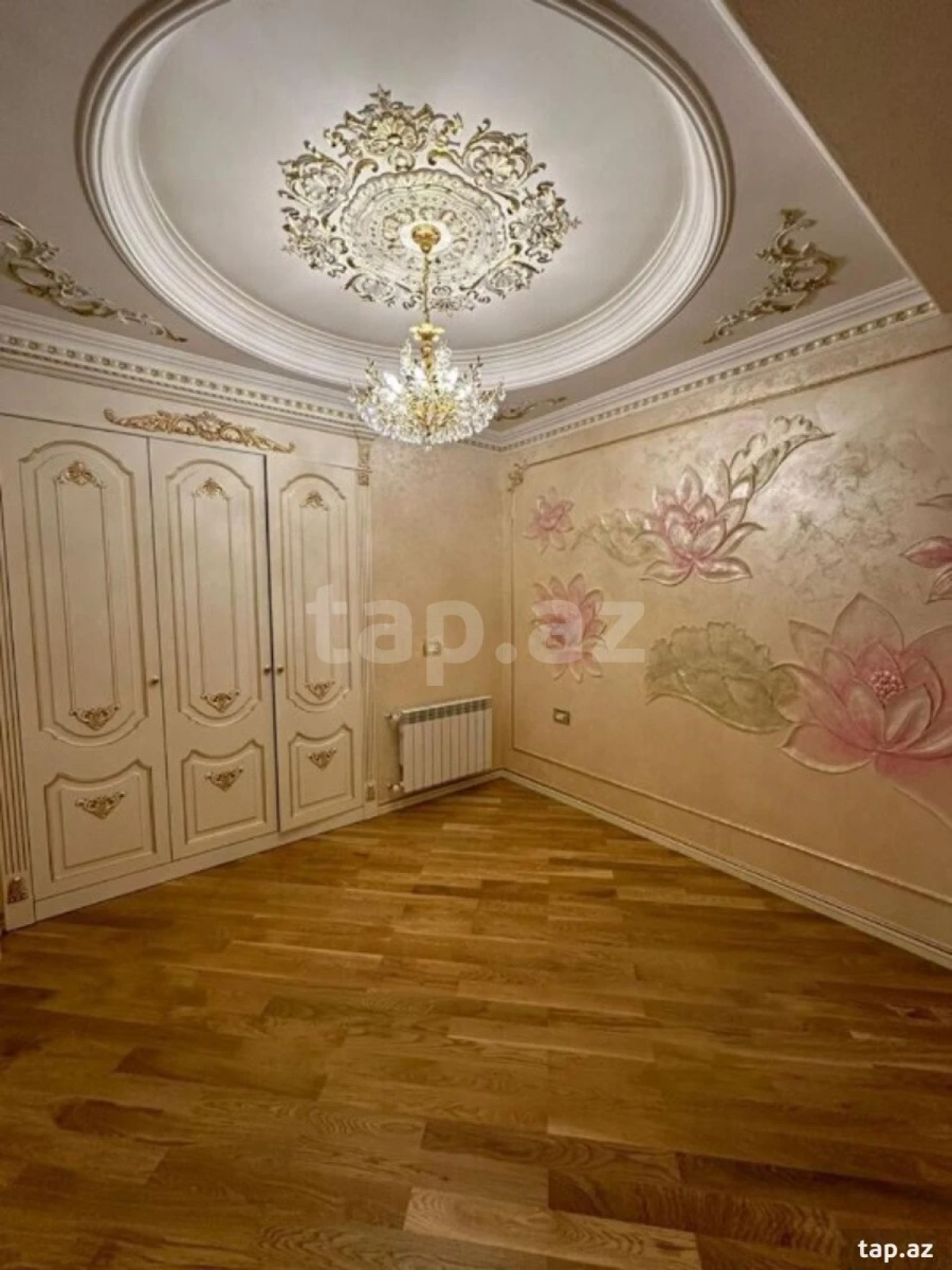 Satılır 4 otaqlı yeni tikili 172 m²