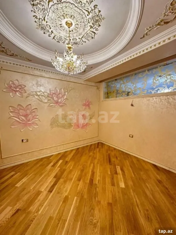 Satılır 4 otaqlı yeni tikili 172 m²