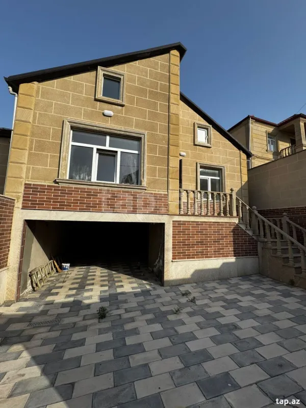 Satılır 4 otaqlı həyət evi 120 m²