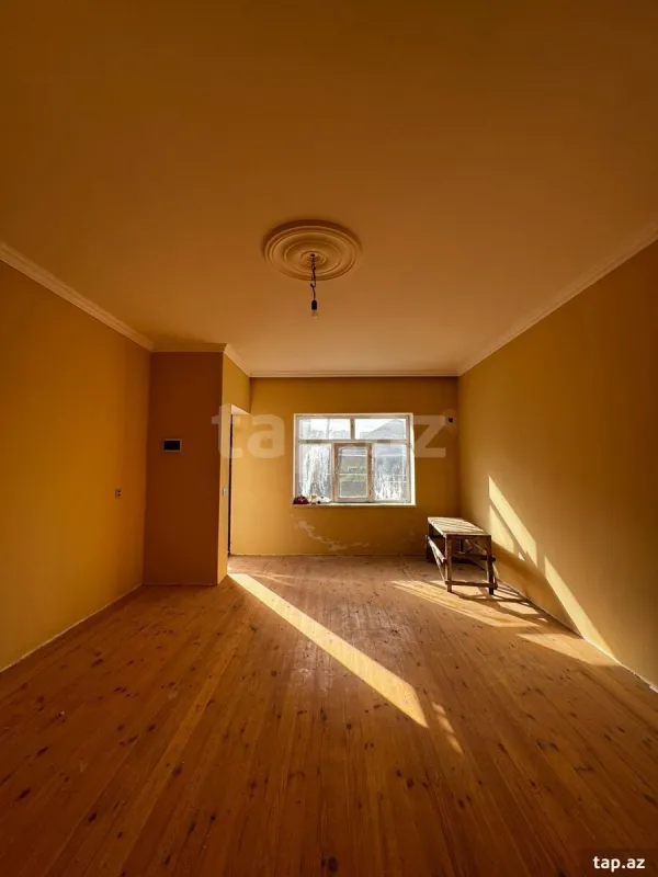 Satılır 4 otaqlı həyət evi 120 m²