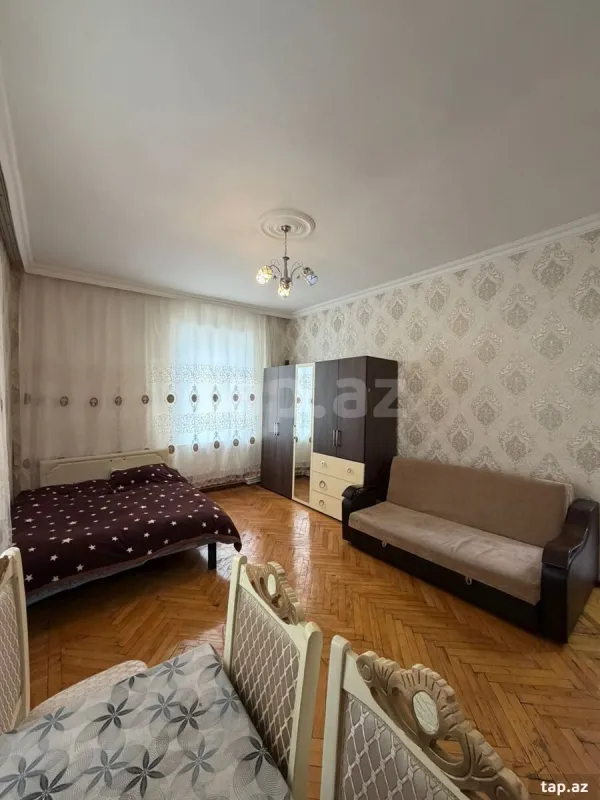 Kirayə verilir 2 otaqlı mənzil 40 m²