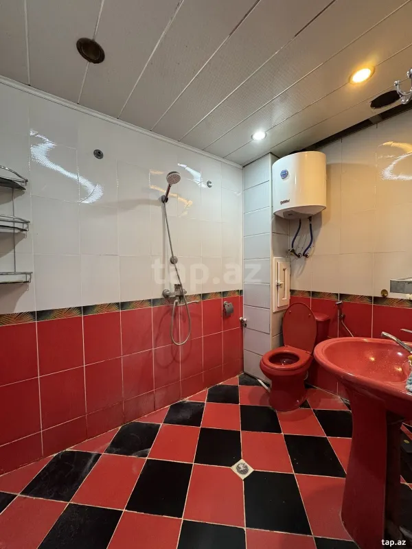 Kirayə verilir 2 otaqlı mənzil 51 m²