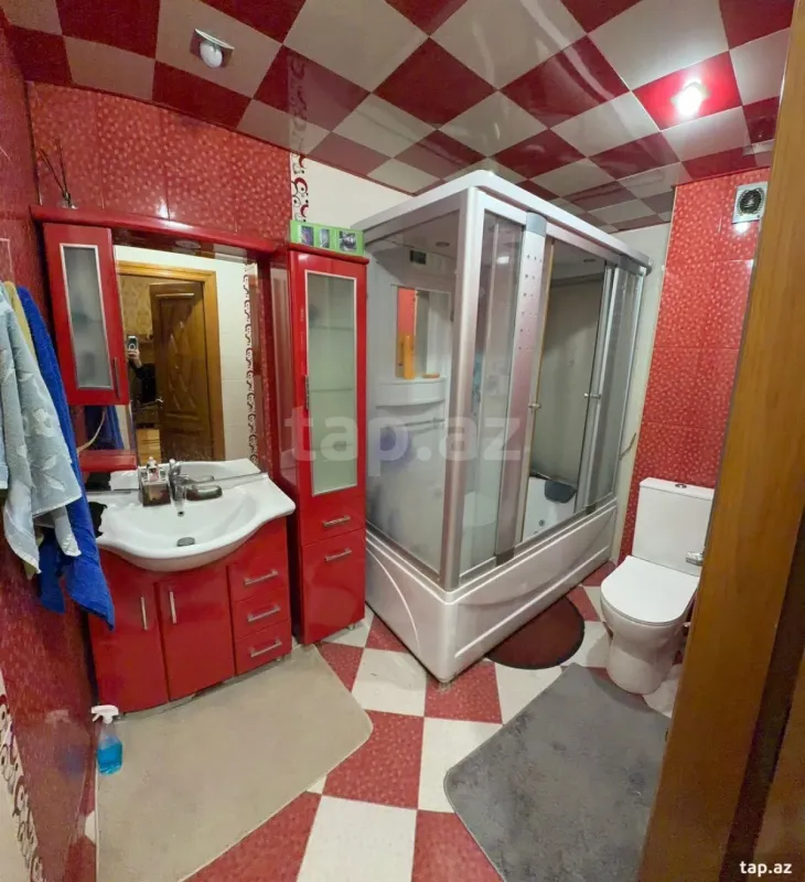 Kirayə verilir 3 otaqlı yeni tikili 98 m²