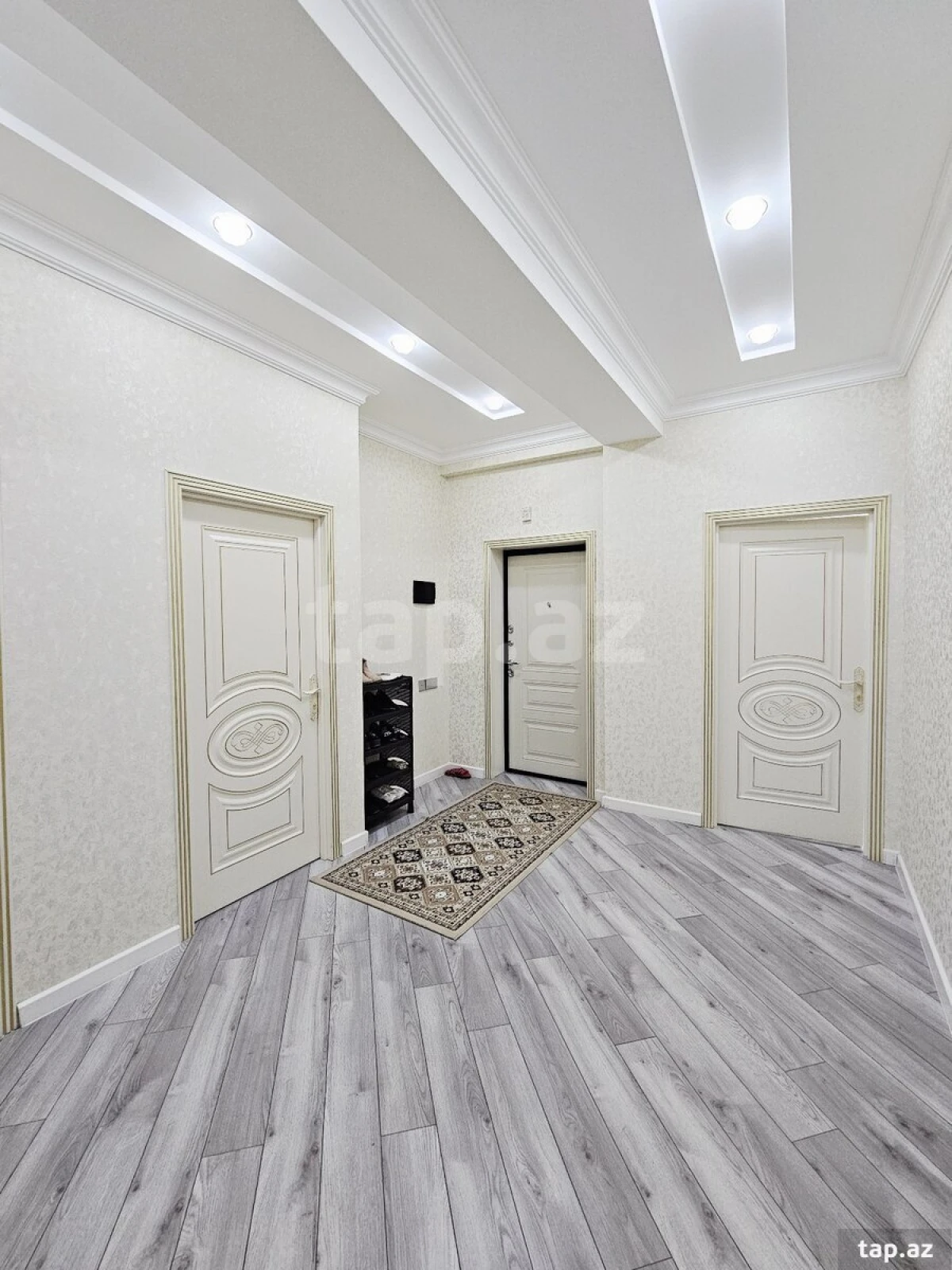 Satılır 4 otaqlı yeni tikili 97 m²