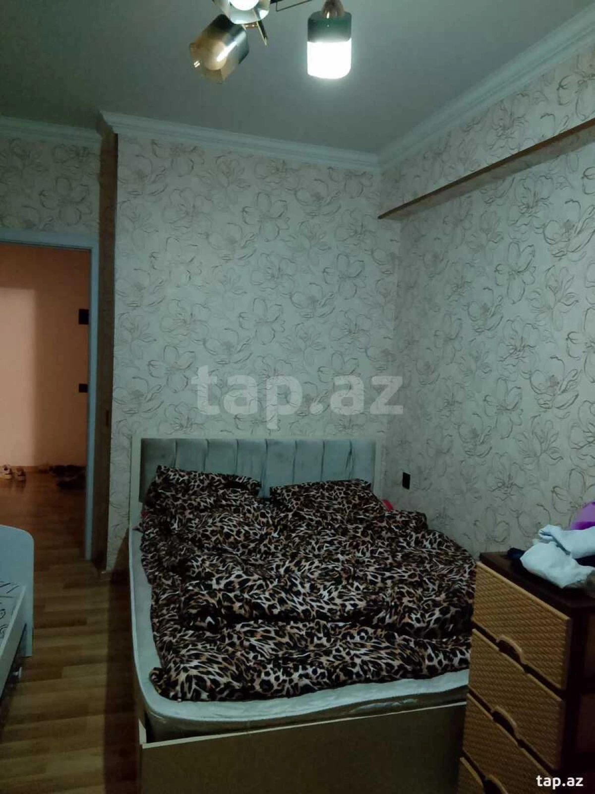 Kirayə verilir 3 otaqlı yeni tikili 80 m²