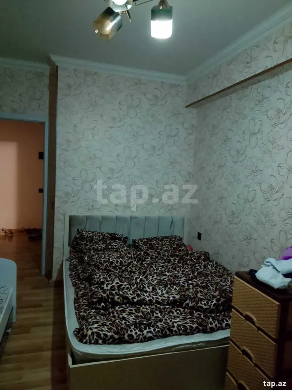 Kirayə verilir 3 otaqlı yeni tikili 80 m²