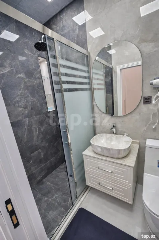 Satılır 2 otaqlı yeni tikili 95 m²