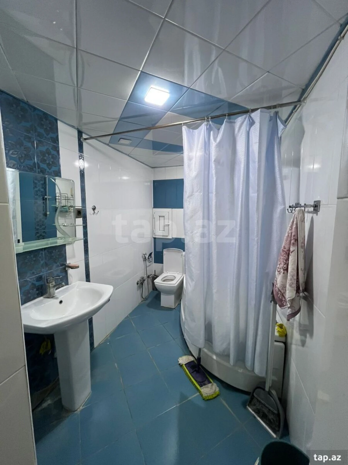 Kirayə verilir 3 otaqlı yeni tikili 60 m²