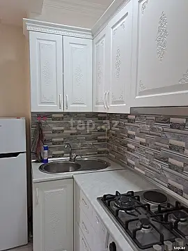 Kirayə verilir 1 otaqlı yeni tikili 53 m²