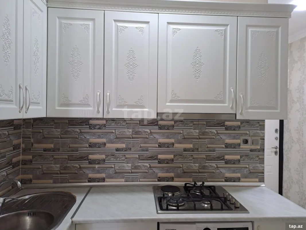 Kirayə verilir 1 otaqlı yeni tikili 53 m²