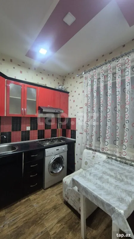 Kirayə verilir 1 otaqlı yeni tikili 38 m²