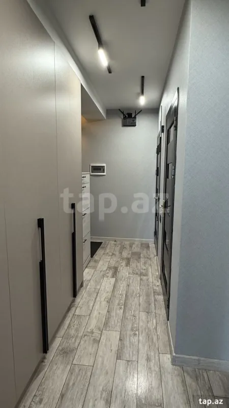 Satılır 3 otaqlı mənzil 70 m²