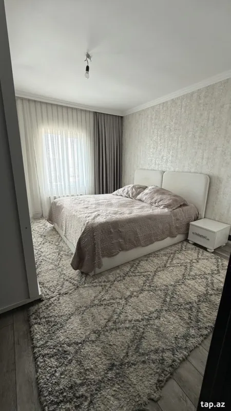 Satılır 3 otaqlı mənzil 70 m²