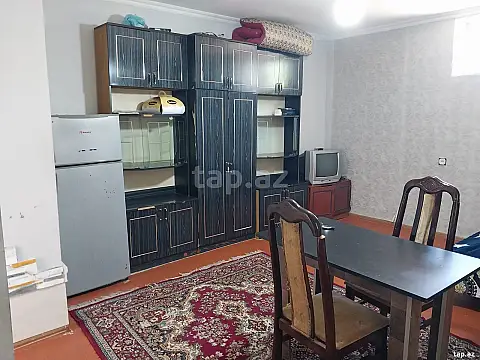 Kirayə verilir 1 otaqlı həyət evi 25 m²