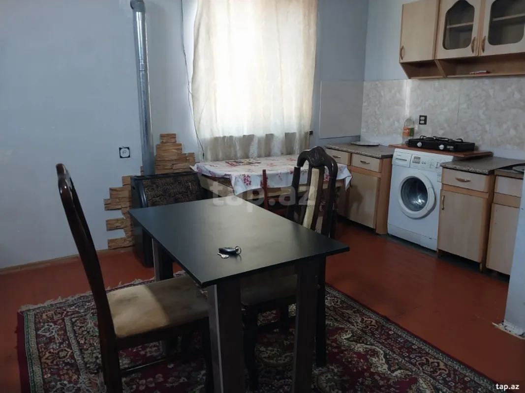 Kirayə verilir 1 otaqlı həyət evi 25 m²