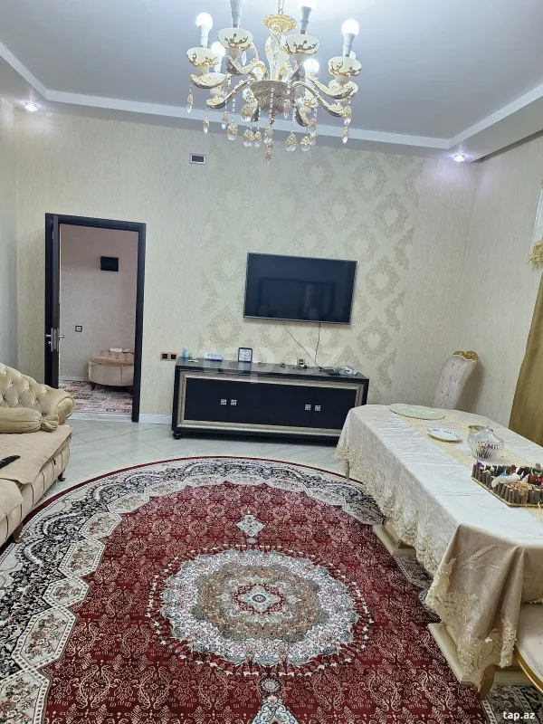 Satılır 6 otaqlı həyət evi 320 m²