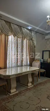Satılır 6 otaqlı həyət evi 320 m²