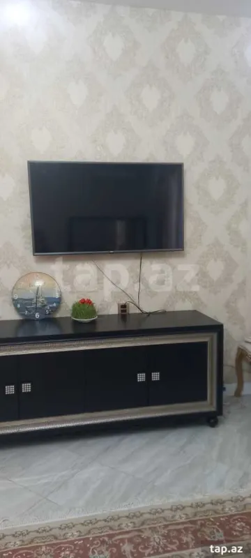 Satılır 6 otaqlı həyət evi 320 m²