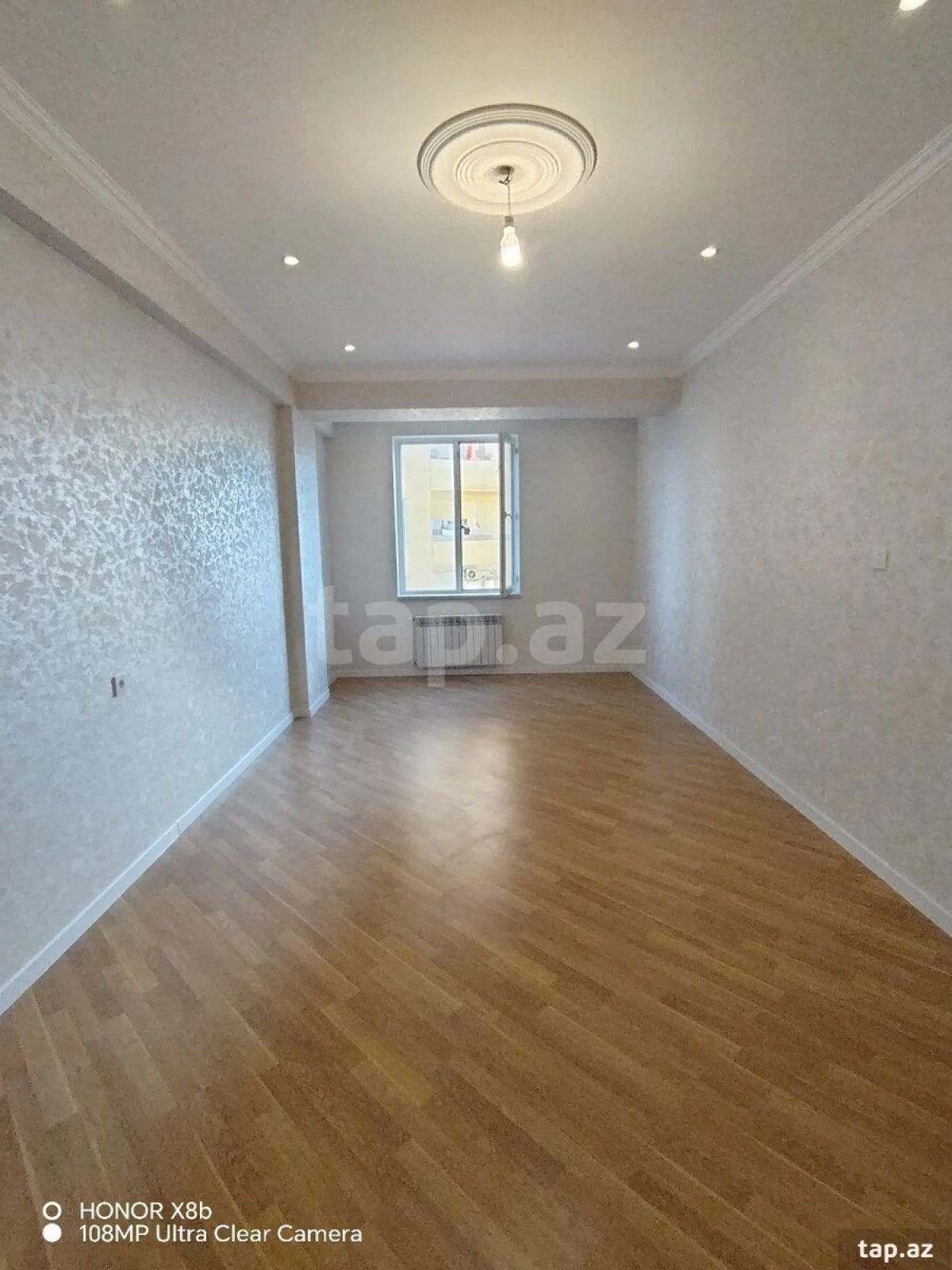 Satılır 2 otaqlı yeni tikili 78 m²
