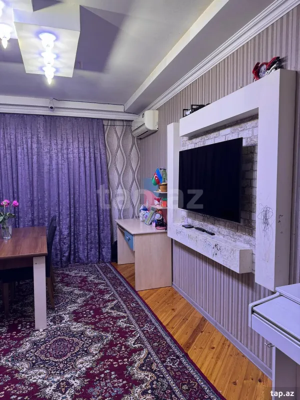 Satılır 2 otaqlı mənzil 60 m²