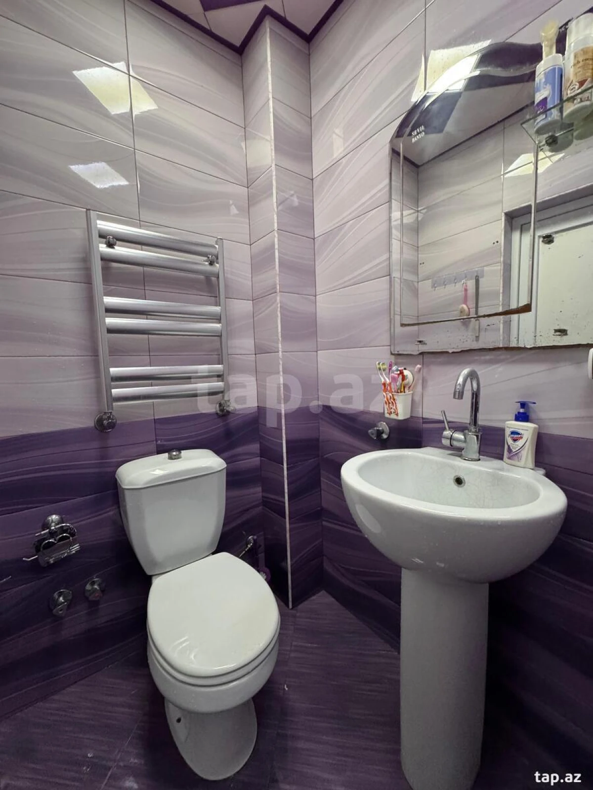 Satılır 2 otaqlı mənzil 60 m²