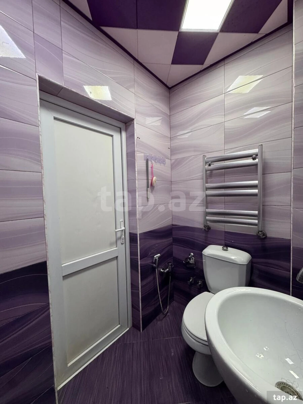 Satılır 2 otaqlı mənzil 60 m²