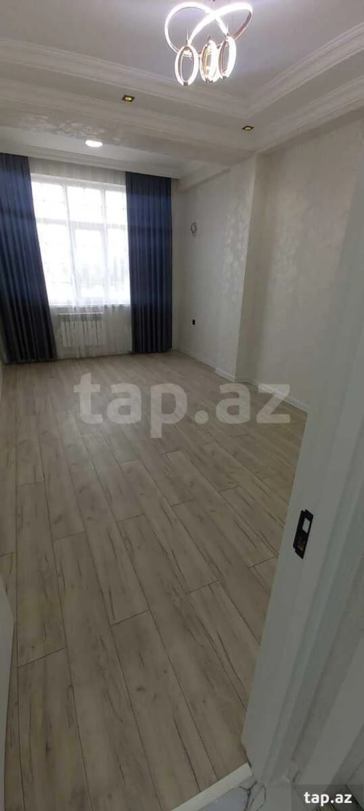 Satılır 3 otaqlı yeni tikili 110 m²