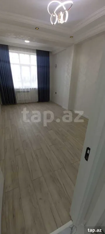 Satılır 3 otaqlı yeni tikili 110 m²