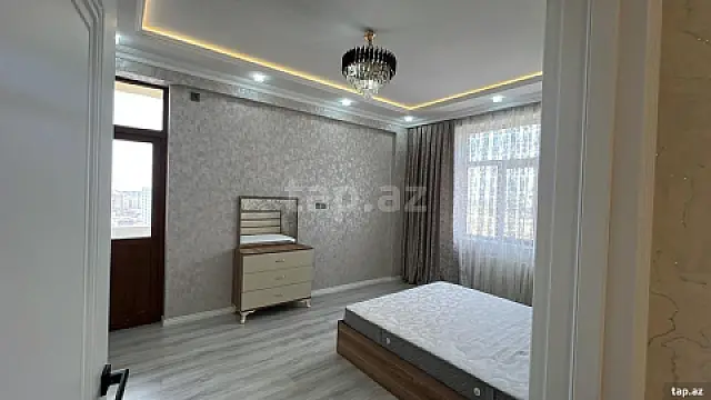 Kirayə verilir 2 otaqlı yeni tikili 65 m²