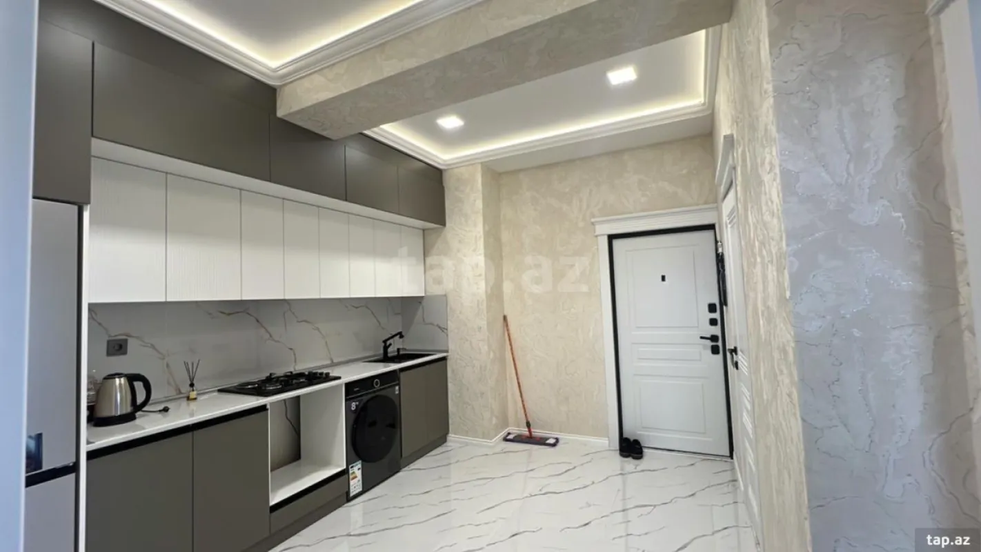 Kirayə verilir 2 otaqlı yeni tikili 65 m²