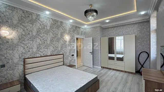 Kirayə verilir 2 otaqlı yeni tikili 65 m²