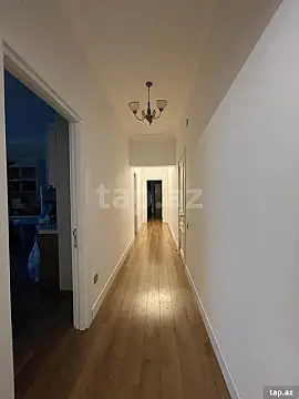 Kirayə verilir 3 otaqlı yeni tikili 140 m²
