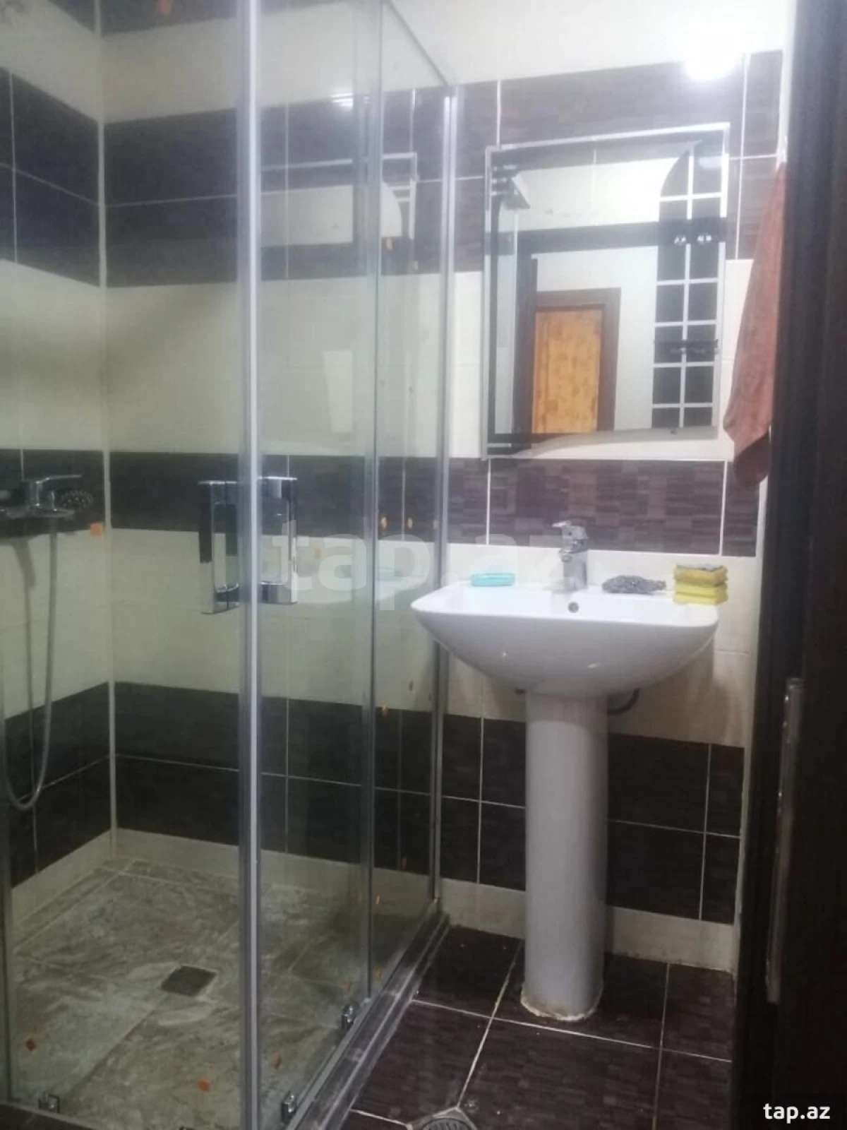 Kirayə verilir 1 otaqlı yeni tikili 45 m²