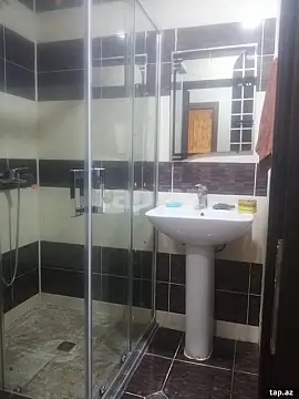 Kirayə verilir 1 otaqlı yeni tikili 45 m²