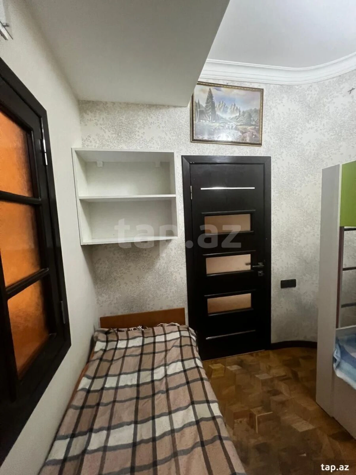 Kirayə verilir 3 otaqlı yeni tikili 75 m²