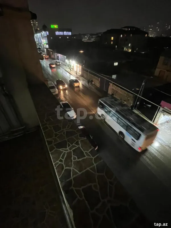 Kirayə verilir 3 otaqlı yeni tikili 75 m²