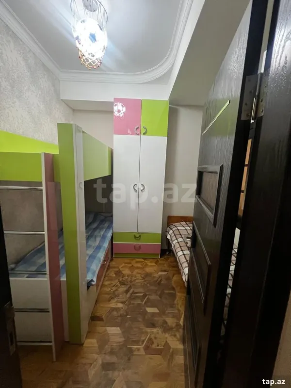 Kirayə verilir 3 otaqlı yeni tikili 75 m²